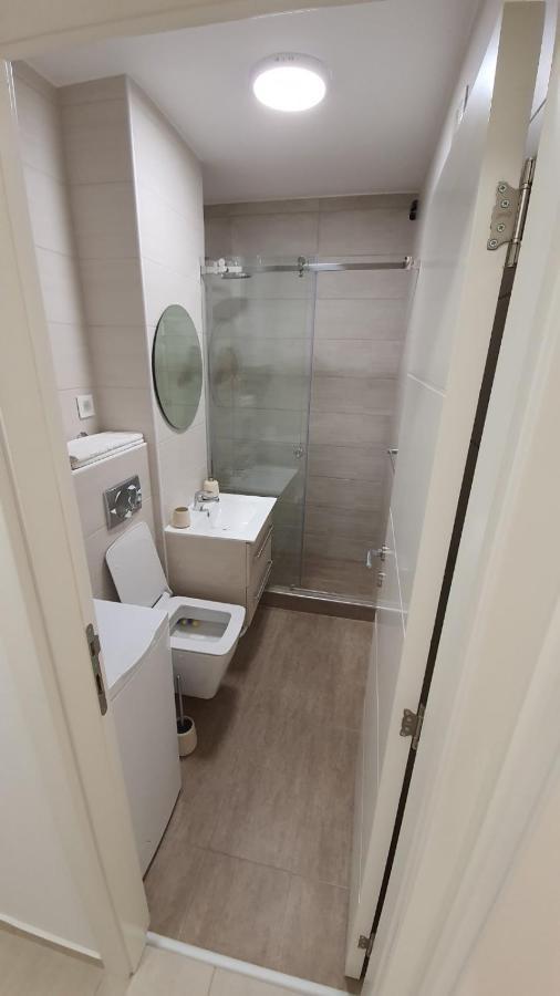 Apartman 8 Vrdnik Luaran gambar