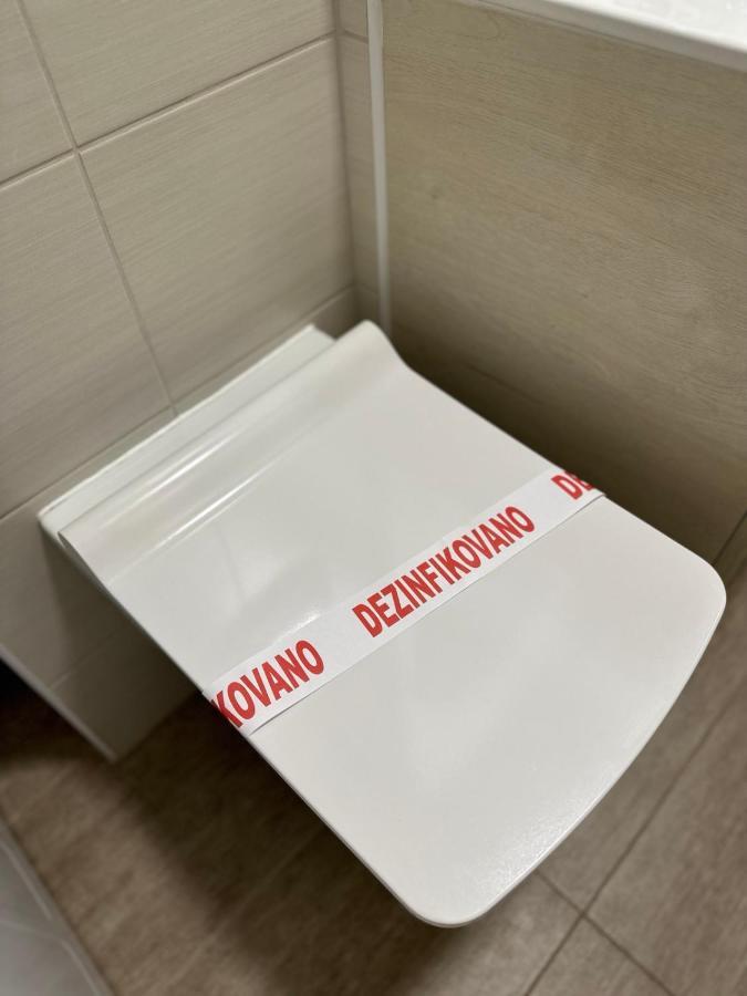 Apartman 8 Vrdnik Luaran gambar